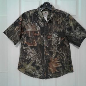 Youth mossy oak short sleeve shirt